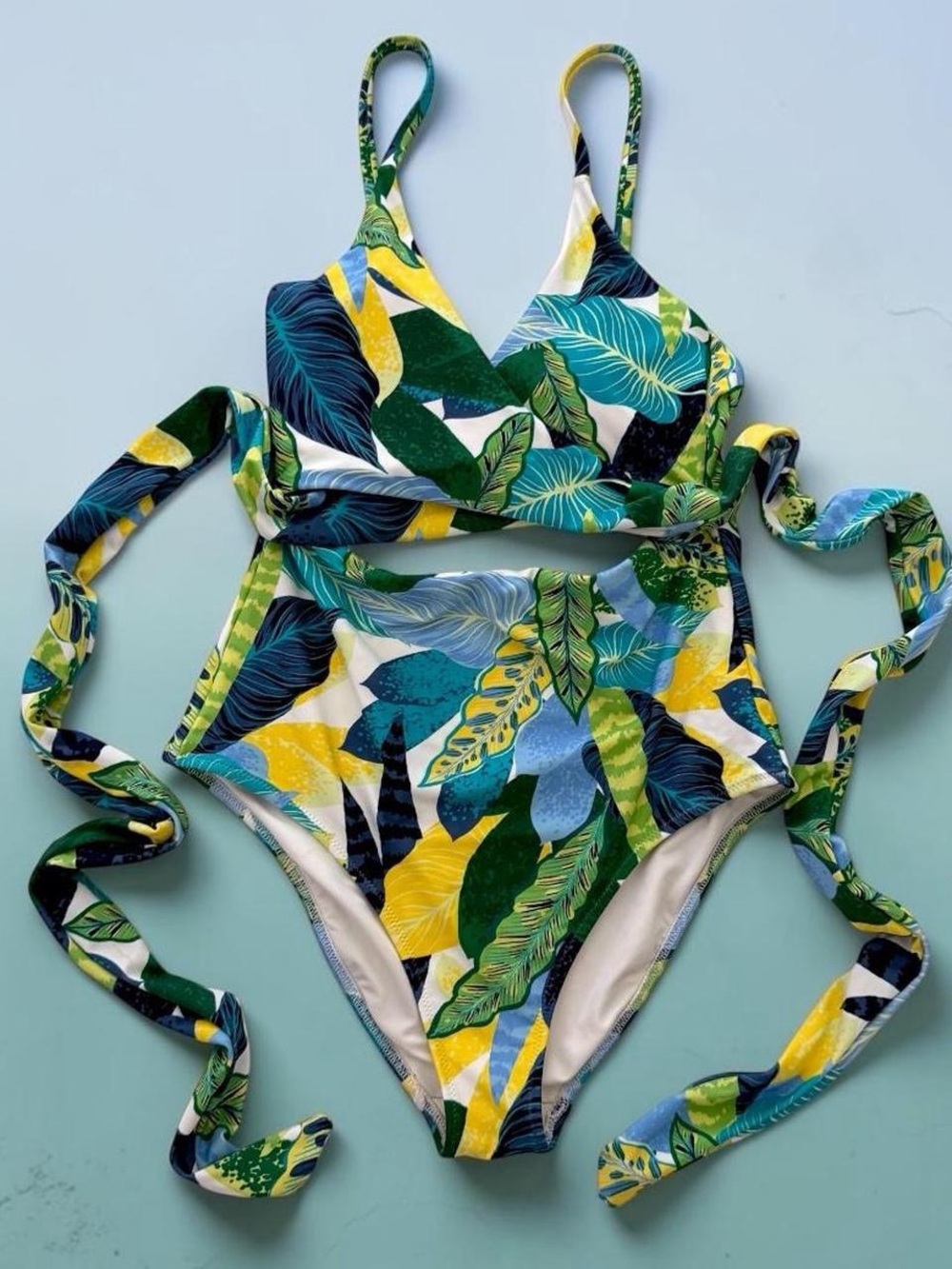 Aerie Women’s Tropical 1PC Multicolored Swimsuit, Small